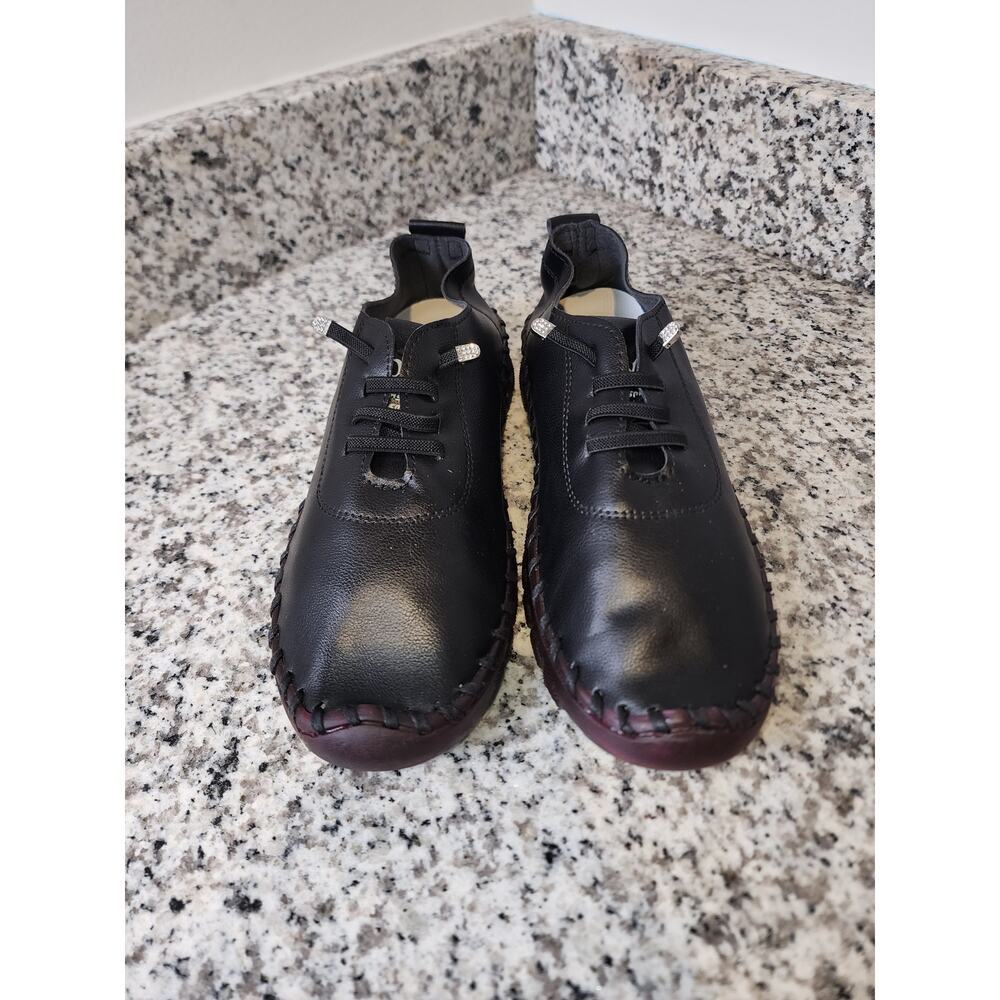 Herminia Women's Flats Ballet Shoes